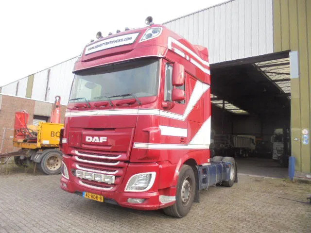 DAF XF 510 ENGINE NOT OK NL TRUCK - Trekker: afbeelding 1 DAF XF 510 ENGINE NOT OK NL TRUCK - Trekker: afbeelding 1