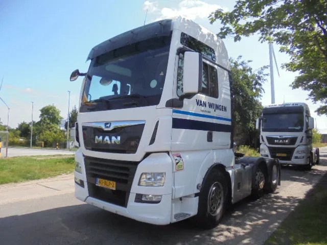MAN TGX 26.500 XXL NL TRUCK SMART TACHO 16X IN STOCK - Trekker: afbeelding 1 MAN TGX 26.500 XXL NL TRUCK SMART TACHO 16X IN STOCK - Trekker: afbeelding 1