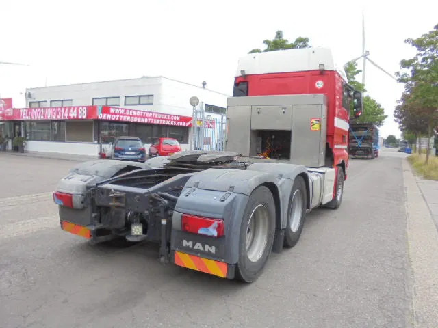 MAN TGX 33.480 6X4 Manual Gearbox Retarder - Trekker: afbeelding 4 MAN TGX 33.480 6X4 Manual Gearbox Retarder - Trekker: afbeelding 4