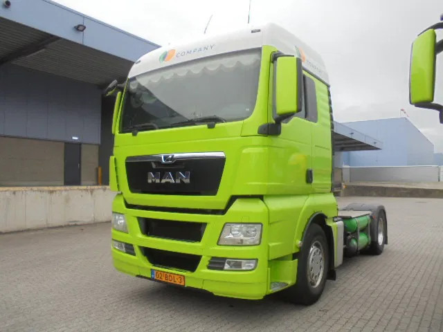 MAN TGX COMPRESSOR + HYDRO NL TRUCK - Trekker: afbeelding 1 MAN TGX COMPRESSOR + HYDRO NL TRUCK - Trekker: afbeelding 1