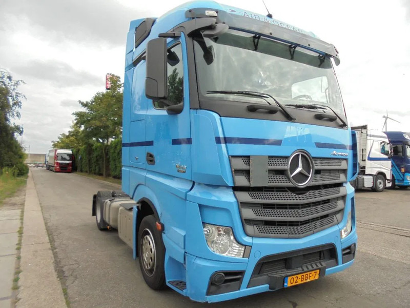 Mercedes-Benz Actros 1842 10 IN STOCK - Trekker: afbeelding 3 Mercedes-Benz Actros 1842 10 IN STOCK - Trekker: afbeelding 3