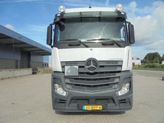 Mercedes-Benz Actros 1842 - Trekker: afbeelding 2 Mercedes-Benz Actros 1842 - Trekker: afbeelding 2