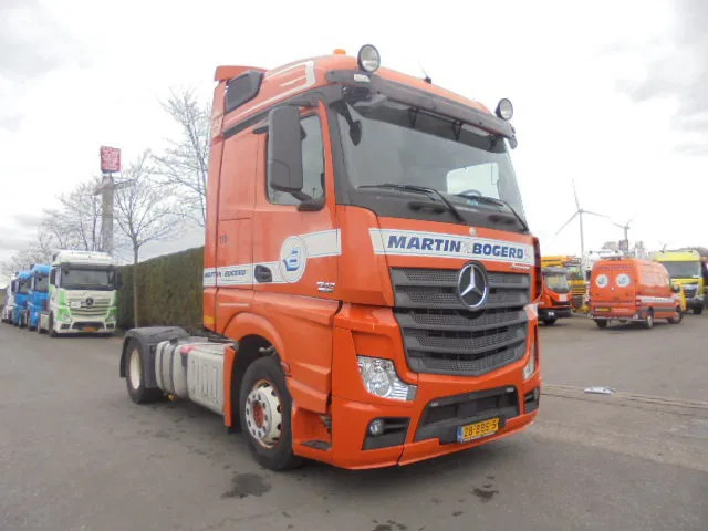 Mercedes-Benz Actros 1842 LS NL TRUCK - Trekker: afbeelding 3 Mercedes-Benz Actros 1842 LS NL TRUCK - Trekker: afbeelding 3