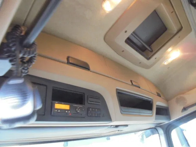 Trekker Mercedes-Benz Actros 1842 LS NL TRUCK: afbeelding 12 Trekker Mercedes-Benz Actros 1842 LS NL TRUCK: afbeelding 12