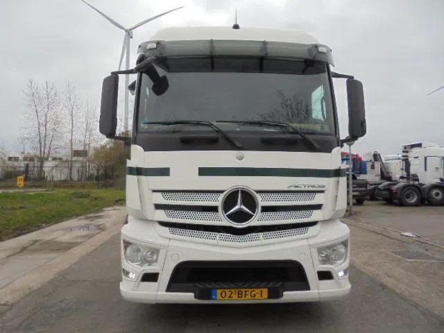 Mercedes-Benz Actros 1939 LS - Trekker: afbeelding 2 Mercedes-Benz Actros 1939 LS - Trekker: afbeelding 2