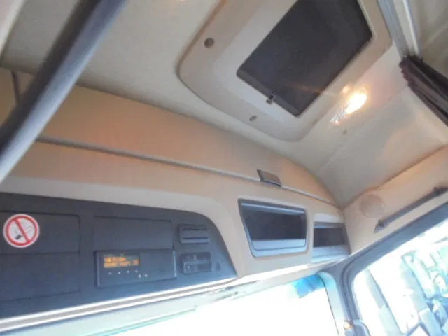 Trekker Mercedes-Benz Actros 1943 BELGIUM REGISTRATION TUV 05-2026: afbeelding 12 Trekker Mercedes-Benz Actros 1943 BELGIUM REGISTRATION TUV 05-2026: afbeelding 12