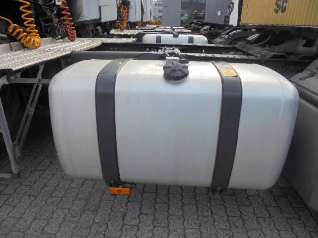 Trekker Mercedes-Benz Actros 1943 BELGIUM REGISTRATION TUV 05-2026: afbeelding 17 Trekker Mercedes-Benz Actros 1943 BELGIUM REGISTRATION TUV 05-2026: afbeelding 17