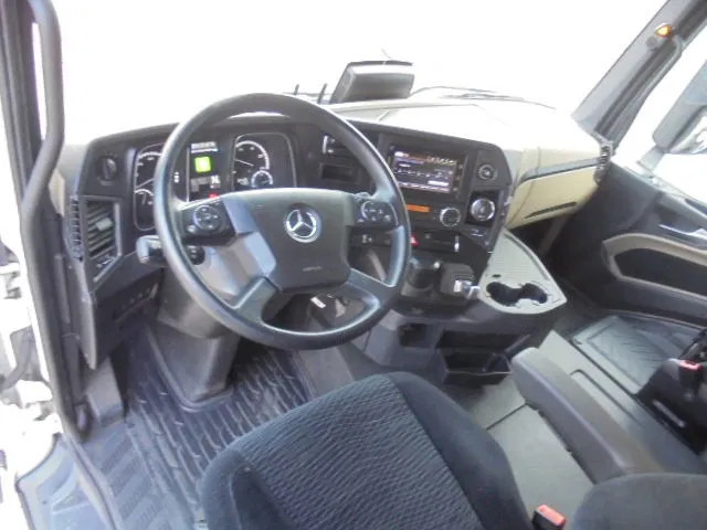 Trekker Mercedes-Benz Actros 1943 BELGIUM REGISTRATION TUV 05-2026: afbeelding 6 Trekker Mercedes-Benz Actros 1943 BELGIUM REGISTRATION TUV 05-2026: afbeelding 6