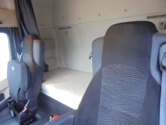 Trekker Mercedes-Benz Actros 1943 BELGIUM REGISTRATION TUV 05-2026: afbeelding 11 Trekker Mercedes-Benz Actros 1943 BELGIUM REGISTRATION TUV 05-2026: afbeelding 11