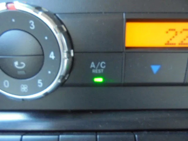 Trekker Mercedes-Benz Actros 1943 BELGIUM REGISTRATION TUV 05-2026: afbeelding 10 Trekker Mercedes-Benz Actros 1943 BELGIUM REGISTRATION TUV 05-2026: afbeelding 10