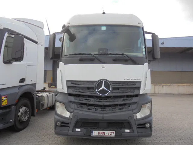 Mercedes-Benz Actros 1943 BELGIUM REGISTRATION TUV 06-2026 - Trekker: afbeelding 2 Mercedes-Benz Actros 1943 BELGIUM REGISTRATION TUV 06-2026 - Trekker: afbeelding 2