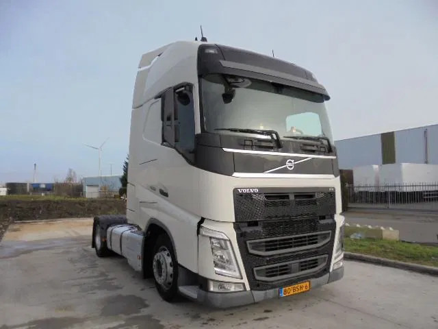 Volvo FH 420 MEGA - Trekker: afbeelding 3 Volvo FH 420 MEGA - Trekker: afbeelding 3