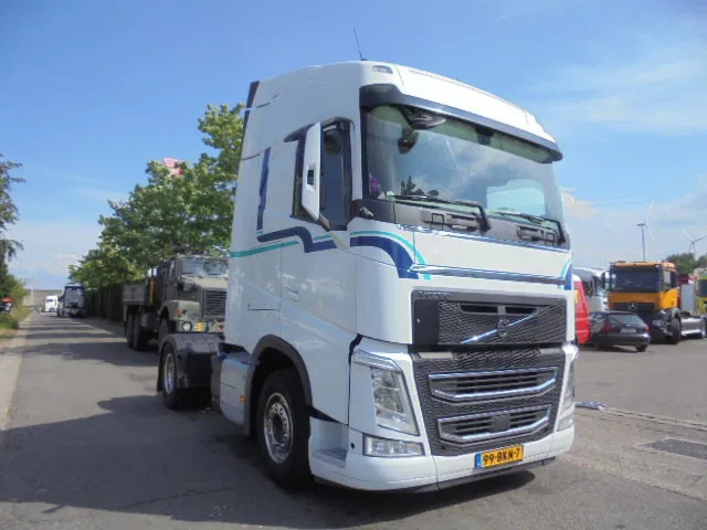 Volvo FH 420 NL TRUCK - Trekker: afbeelding 3 Volvo FH 420 NL TRUCK - Trekker: afbeelding 3