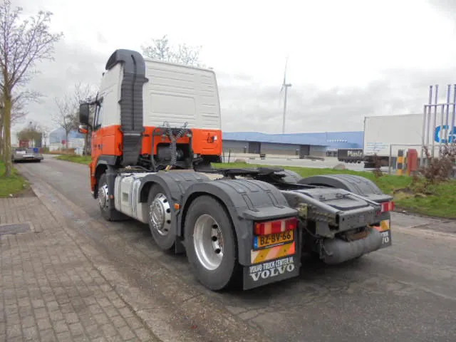 Volvo FM 410 6X2 ADR + HYDRAULICS NL TRUCK - Trekker: afbeelding 4 Volvo FM 410 6X2 ADR + HYDRAULICS NL TRUCK - Trekker: afbeelding 4