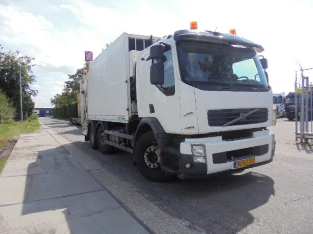 Volvo FE 240 - Vuilniswagen: afbeelding 2 Volvo FE 240 - Vuilniswagen: afbeelding 2
