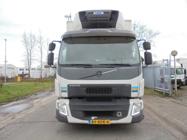 Volvo FE 250 CHEREAU - Isotherm vrachtwagen: afbeelding 2 Volvo FE 250 CHEREAU - Isotherm vrachtwagen: afbeelding 2