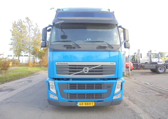 Volvo FH 420 6X2 NL TRUCK - Schuifzeilen vrachtwagen: afbeelding 2 Volvo FH 420 6X2 NL TRUCK - Schuifzeilen vrachtwagen: afbeelding 2