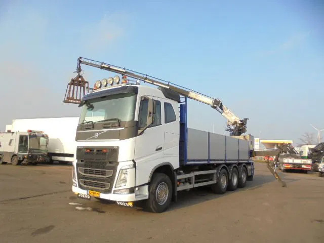 Volvo FH 460 FH 460 8X2 NL TRUCK - Kraanwagen: afbeelding 1 Volvo FH 460 FH 460 8X2 NL TRUCK - Kraanwagen: afbeelding 1