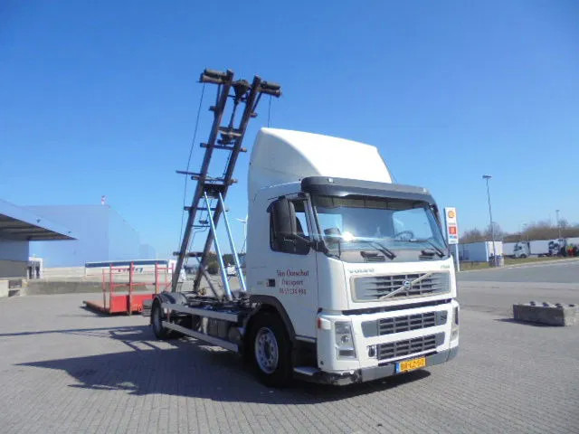 Volvo FM 260 MANUAL GEAR NL TRUCK - Kabelsysteem truck: afbeelding 3 Volvo FM 260 MANUAL GEAR NL TRUCK - Kabelsysteem truck: afbeelding 3