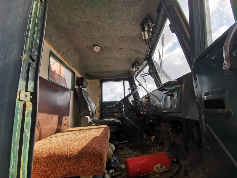 KRAZ 255 B 6x6 flatbed truck - Vrachtwagen met open laadbak: afbeelding 5 KRAZ 255 B 6x6 flatbed truck - Vrachtwagen met open laadbak: afbeelding 5