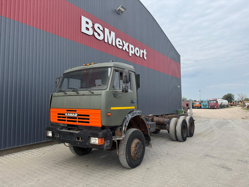 Kamaz 65111, 6x6 - Chassis vrachtwagen: afbeelding 1 Kamaz 65111, 6x6 - Chassis vrachtwagen: afbeelding 1