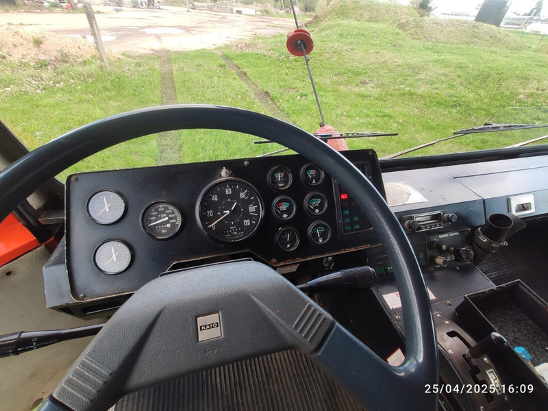 Kato KA400E - Mobiele kraan: afbeelding 4 Kato KA400E - Mobiele kraan: afbeelding 4