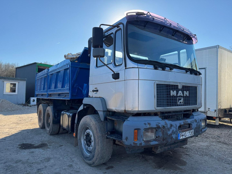 MAN 26.403. 6x4. Spring/Air - Kipper vrachtwagen: afbeelding 2 MAN 26.403. 6x4. Spring/Air - Kipper vrachtwagen: afbeelding 2