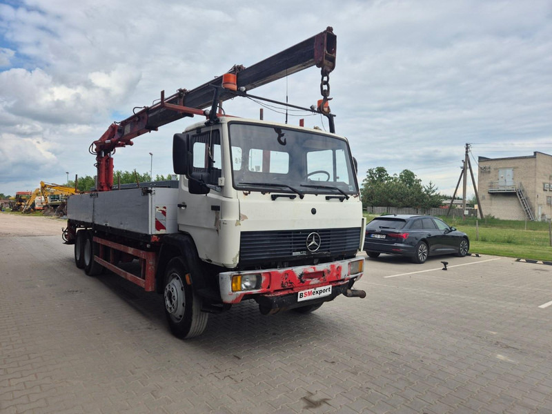 Mercedes-Benz 1320 - Vrachtwagen met open laadbak: afbeelding 3 Mercedes-Benz 1320 - Vrachtwagen met open laadbak: afbeelding 3