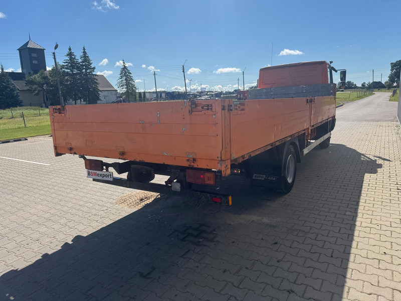 Mercedes-Benz 814 - Vrachtwagen met open laadbak: afbeelding 4 Mercedes-Benz 814 - Vrachtwagen met open laadbak: afbeelding 4