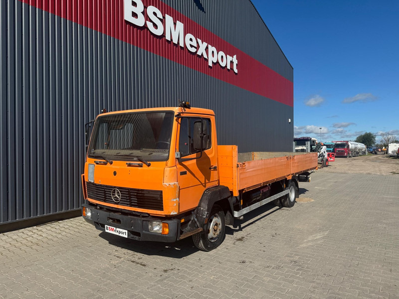 Mercedes-Benz 814 - Vrachtwagen met open laadbak: afbeelding 1 Mercedes-Benz 814 - Vrachtwagen met open laadbak: afbeelding 1