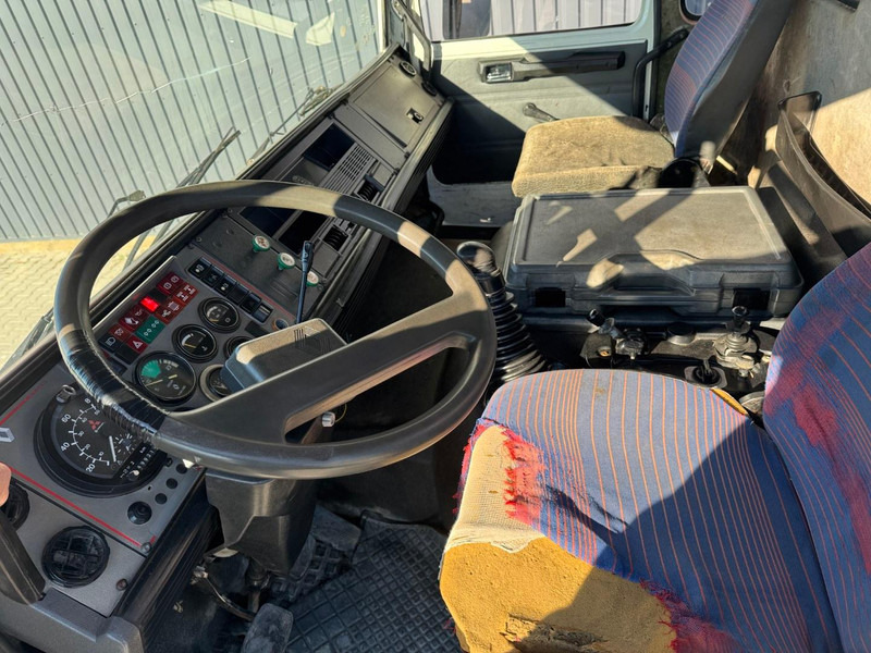 Renault G300 - Kipper vrachtwagen: afbeelding 5 Renault G300 - Kipper vrachtwagen: afbeelding 5