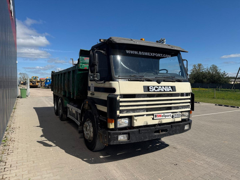 Scania P 113 HL - Kipper vrachtwagen: afbeelding 2 Scania P 113 HL - Kipper vrachtwagen: afbeelding 2