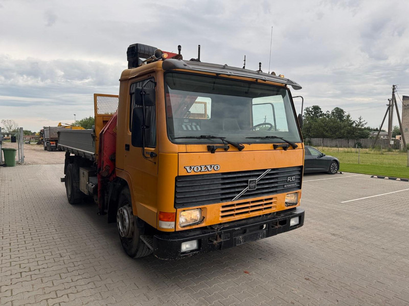 Volvo FL 10 - Kipper vrachtwagen: afbeelding 2 Volvo FL 10 - Kipper vrachtwagen: afbeelding 2