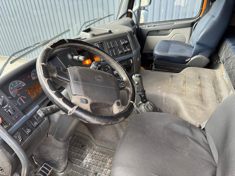 Volvo FM 440, 6x4, spring/spring, manual gearbox - Containertransporter/ Wissellaadbak vrachtwagen: afbeelding 5 Volvo FM 440, 6x4, spring/spring, manual gearbox - Containertransporter/ Wissellaadbak vrachtwagen: afbeelding 5