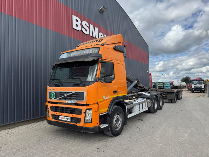 Volvo FM 440, 6x4, spring/spring, manual gearbox - Containertransporter/ Wissellaadbak vrachtwagen: afbeelding 1 Volvo FM 440, 6x4, spring/spring, manual gearbox - Containertransporter/ Wissellaadbak vrachtwagen: afbeelding 1