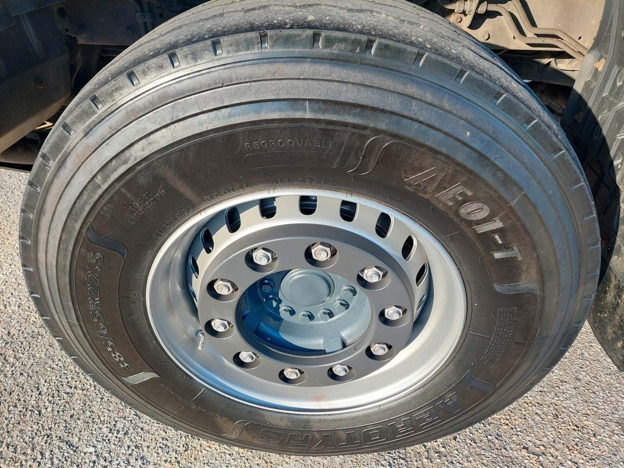 Kipper vrachtwagen Iveco AD340X480 X-Way Bordmatic Meiller 8x4: afbeelding 28 Kipper vrachtwagen Iveco AD340X480 X-Way Bordmatic Meiller 8x4: afbeelding 28