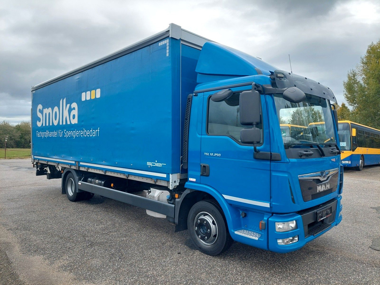 MAN TGL 12.250 BL 4x2 - Schuifzeilen vrachtwagen: afbeelding 2 MAN TGL 12.250 BL 4x2 - Schuifzeilen vrachtwagen: afbeelding 2