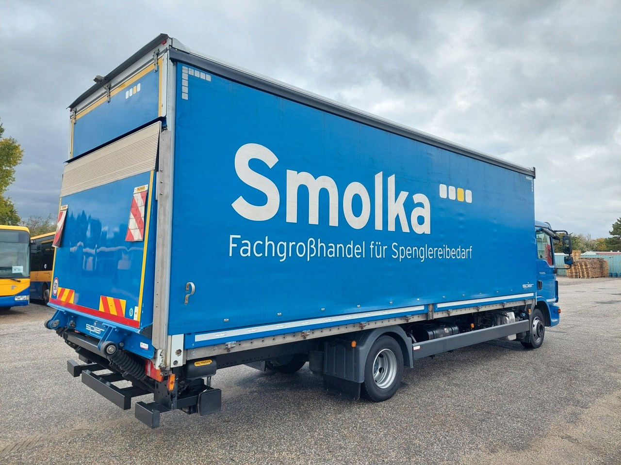 MAN TGL 12.250 BL 4x2 - Schuifzeilen vrachtwagen: afbeelding 4 MAN TGL 12.250 BL 4x2 - Schuifzeilen vrachtwagen: afbeelding 4