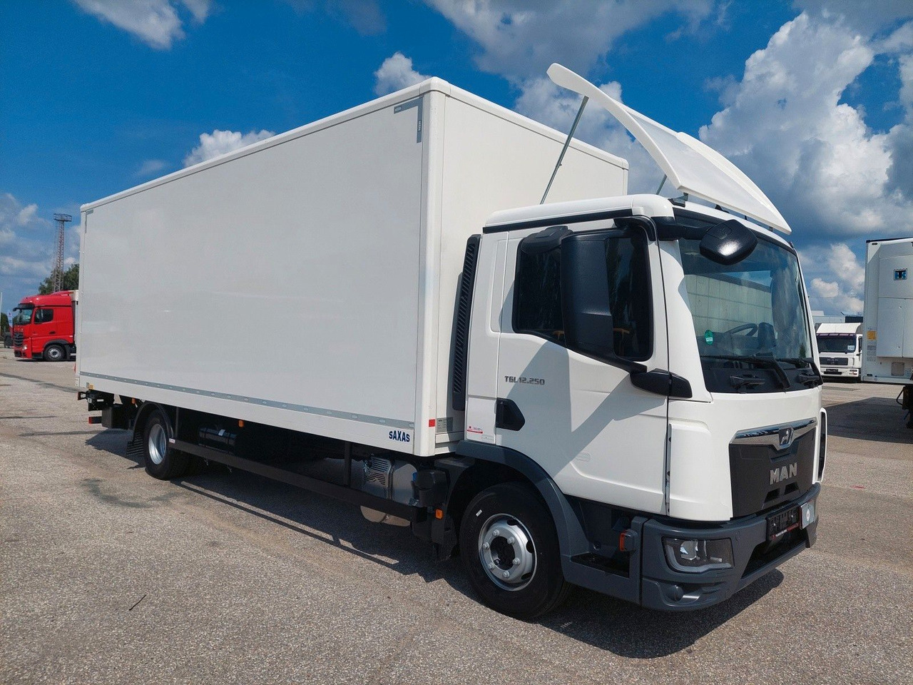MAN TGL 12.250 BL CH 4x2 LBW 17 Palleten - Bakwagen: afbeelding 2 MAN TGL 12.250 BL CH 4x2 LBW 17 Palleten - Bakwagen: afbeelding 2