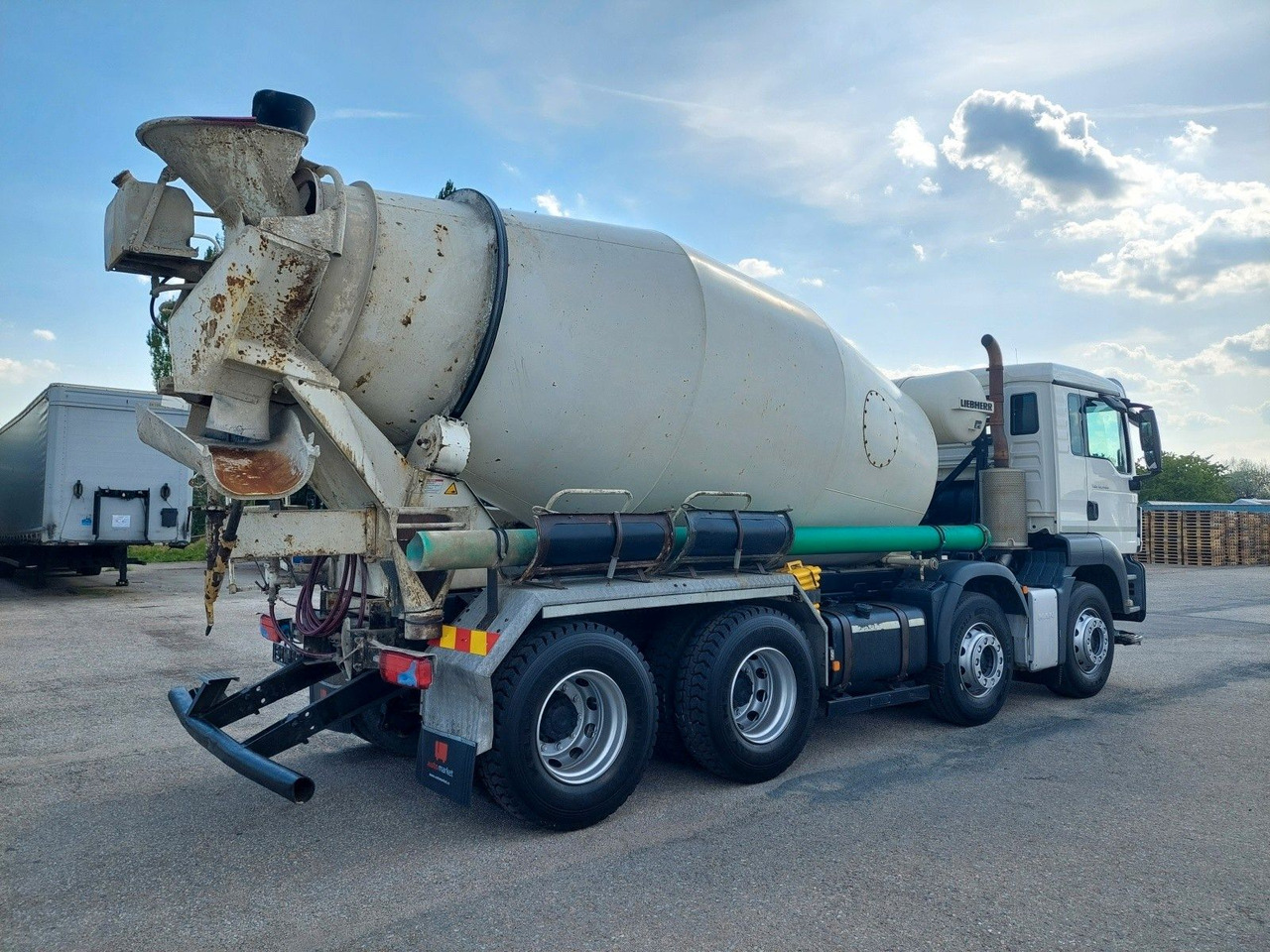 MAN TGS 32.400 8X4 BB Liebherr 9 m³ - Betonmixer: afbeelding 4 MAN TGS 32.400 8X4 BB Liebherr 9 m³ - Betonmixer: afbeelding 4