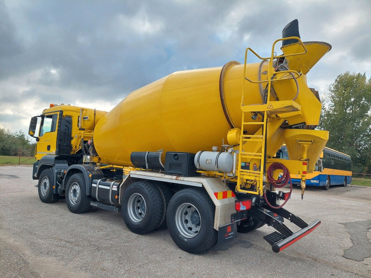 MAN TGS 32.460 8X4 BB Liebherr 9 m³ - Betonmixer: afbeelding 3 MAN TGS 32.460 8X4 BB Liebherr 9 m³ - Betonmixer: afbeelding 3