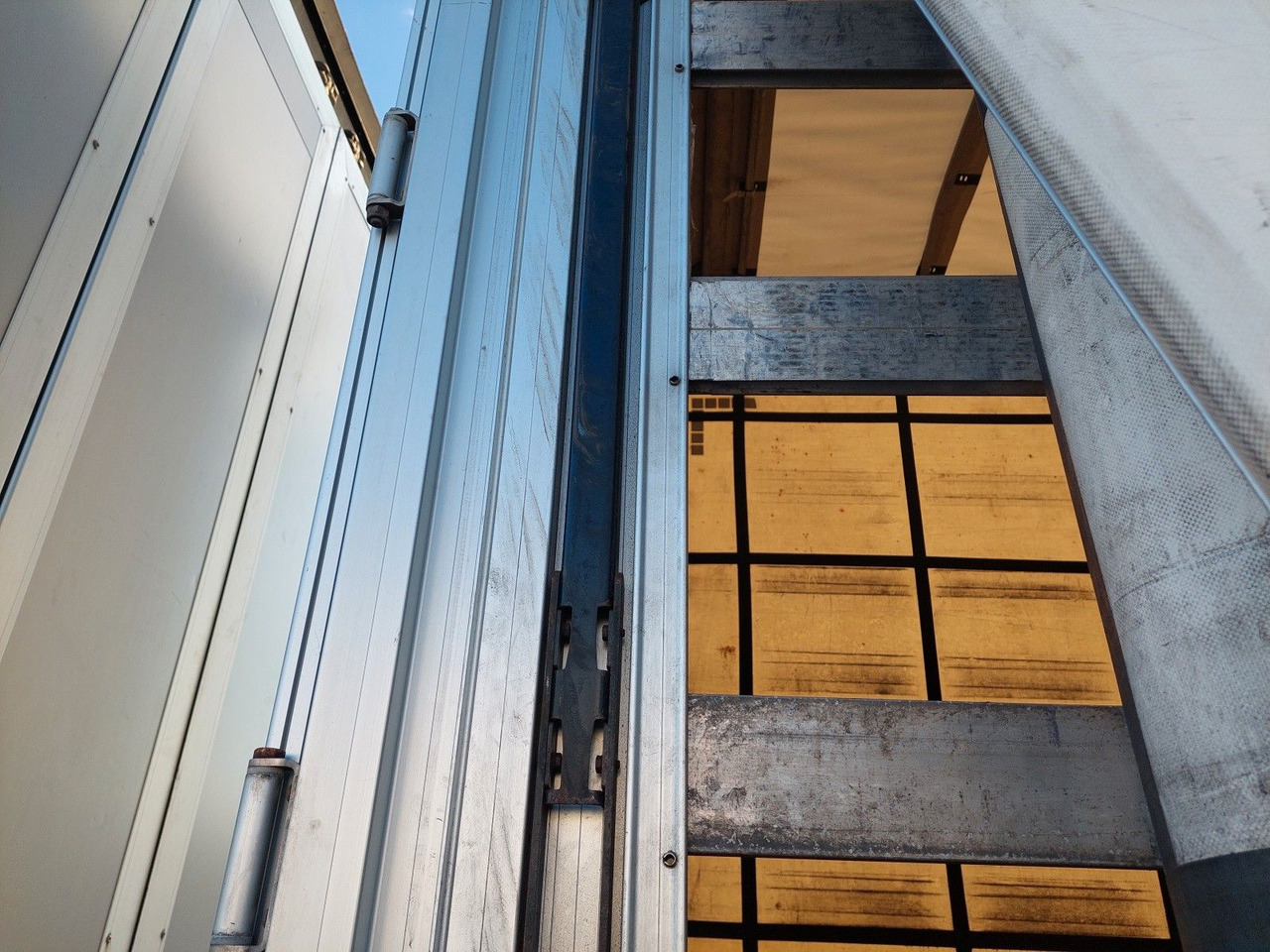 Leasing  MAN TGX 18.470 LL + Gniotpol G-4080 120 m3 Durchbar MAN TGX 18.470 LL + Gniotpol G-4080 120 m3 Durchbar: afbeelding 13