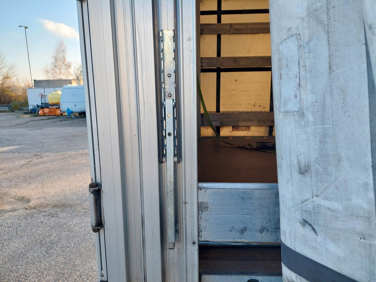 Leasing  MAN TGX 18.470 LL + Gniotpol G-4080 120 m3 Durchbar MAN TGX 18.470 LL + Gniotpol G-4080 120 m3 Durchbar: afbeelding 46