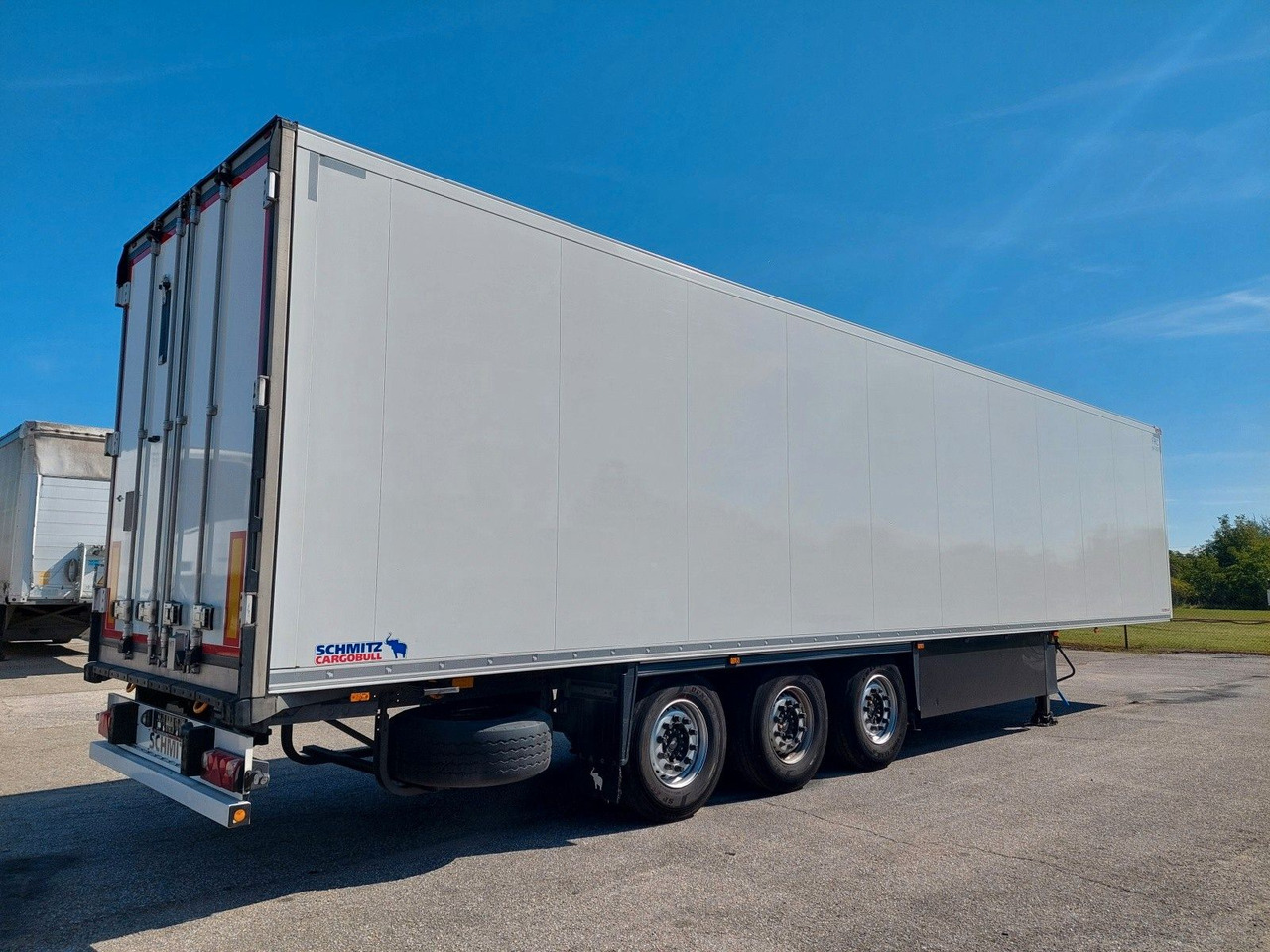 Schmitz Cargobull SKO24 ThermoKing SLXi 300 - Koelwagen oplegger: afbeelding 4 Schmitz Cargobull SKO24 ThermoKing SLXi 300 - Koelwagen oplegger: afbeelding 4