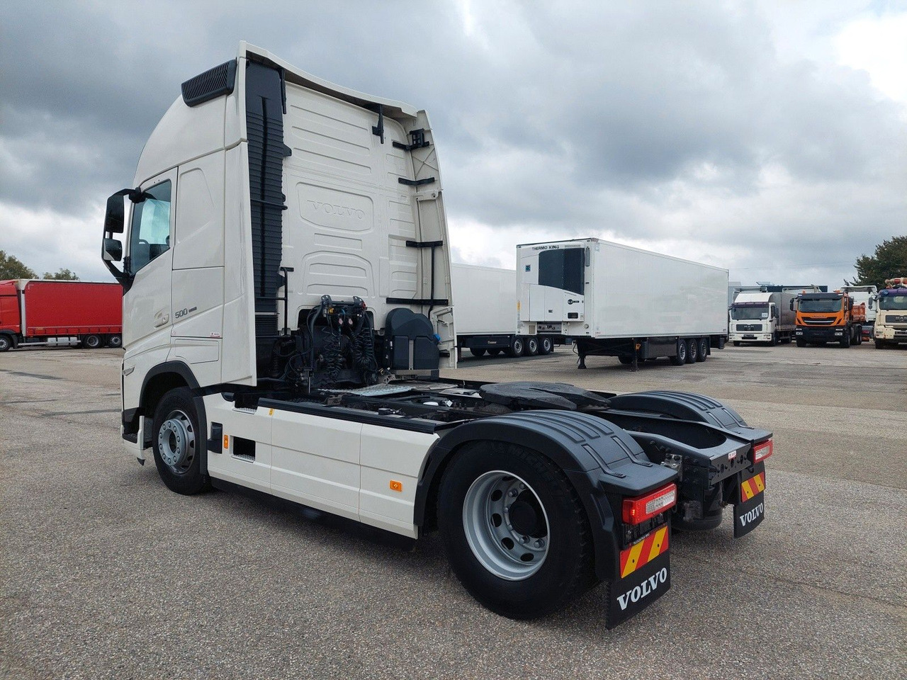 Volvo FH 13 Globetrotter XL 500 - Trekker: afbeelding 3 Volvo FH 13 Globetrotter XL 500 - Trekker: afbeelding 3