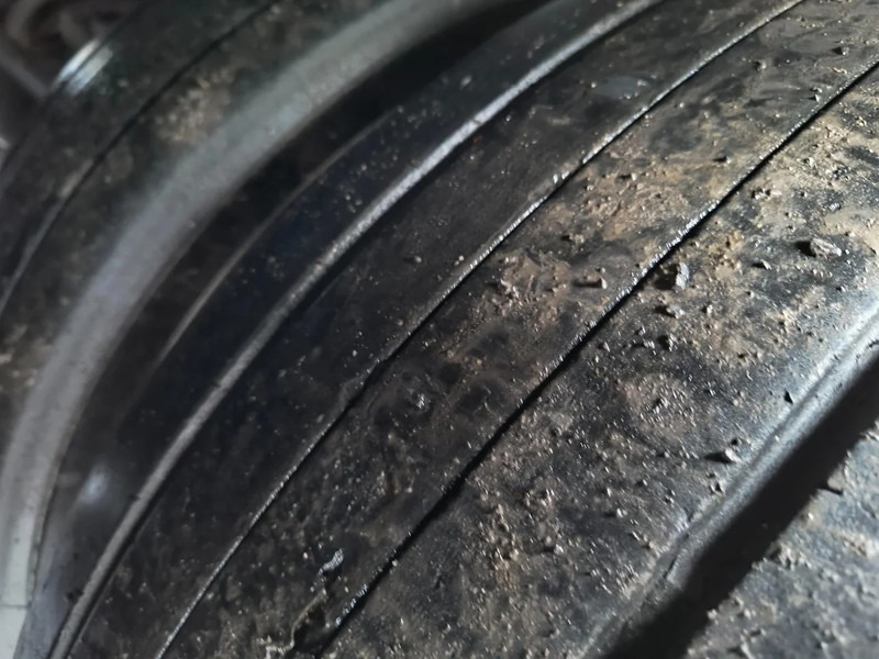 Open bak met boorden oplegger EKW WITH FONCTIONING (!) GLIDING CRANE: afbeelding 17