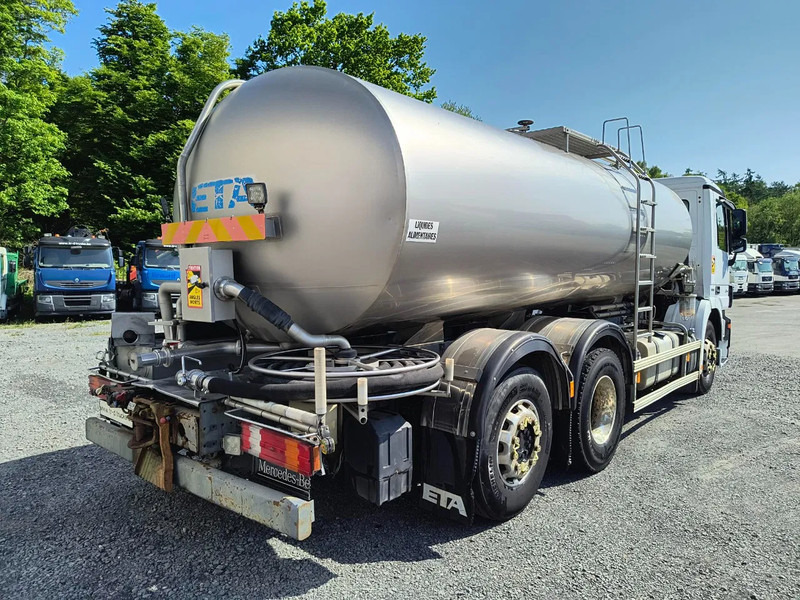 Mercedes-Benz Actros 2544 INSULATED INOX TANK 15000L - Tankwagen: afbeelding 5 Mercedes-Benz Actros 2544 INSULATED INOX TANK 15000L - Tankwagen: afbeelding 5