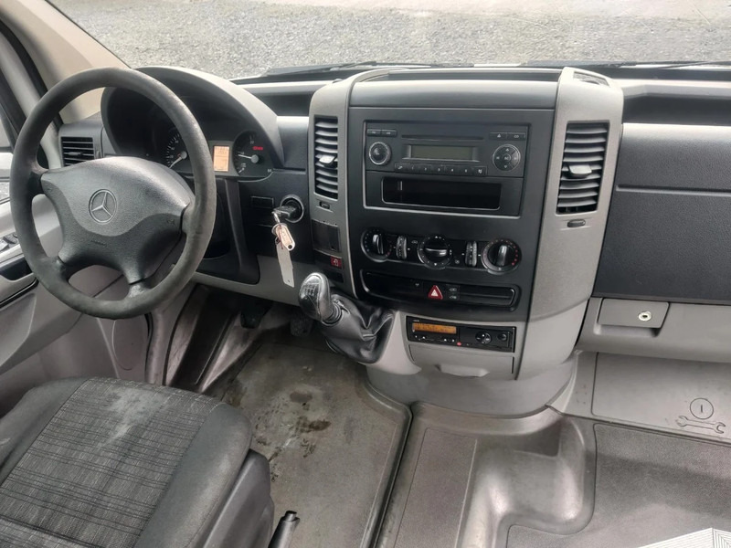 Leasing Mercedes-Benz Sprinter 19 + 1 PERSONS BUS - EURO 4 Mercedes-Benz Sprinter 19 + 1 PERSONS BUS - EURO 4: afbeelding 7
