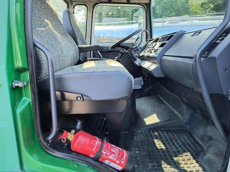 Tankwagen voor het vervoer van melk Renault Midliner S135 - ONLY 54 400KM - SMALL TANK 3680L INSULATED INOX: afbeelding 12