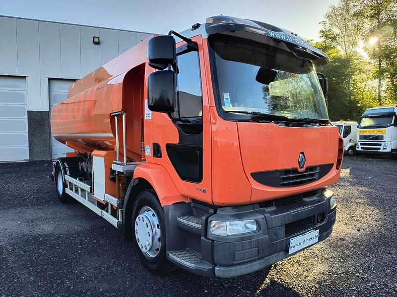 Renault Midlum 300 DXI 13500L CARBURANT / FUEL - 4 COMP - Tankwagen: afbeelding 3 Renault Midlum 300 DXI 13500L CARBURANT / FUEL - 4 COMP - Tankwagen: afbeelding 3